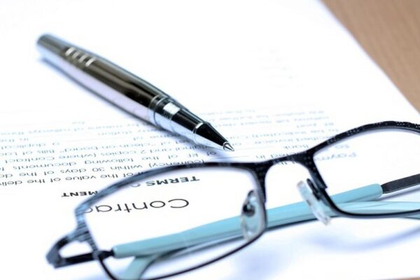 faire du contrat après le décès de l'employeur